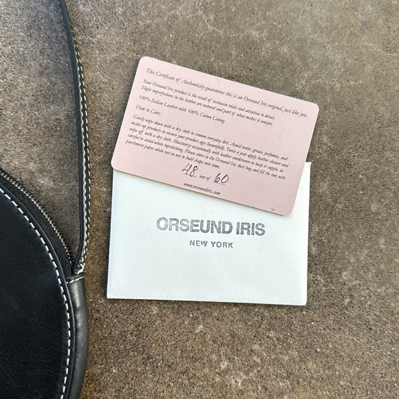 Orseund Iris Black Leather Round Crossbody Purse 48/60 - Picture 2 of 7